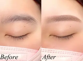 アイブロウ カワイイ保証🤍🪄 furiの眉毛・アイブロウイメージ