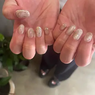 ネイル Lily WHITEのネイルデザイン