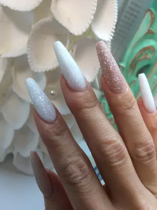 ネイル Nailsalon E's cafeのネイルデザイン