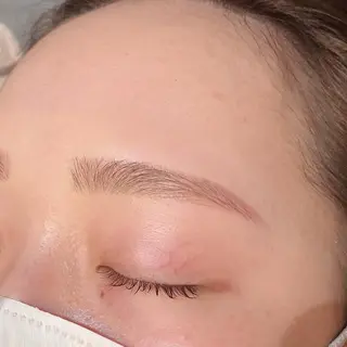 アイブロウ haru所属・眉サロンharu 表参道🤍岡本の眉毛・アイブロウイメージ