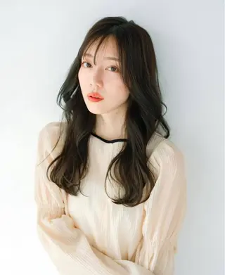 セミロング 美髪✨艶髪✨髪質改善 カラー特化❣辻本悠心のヘアスタイル