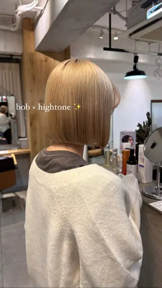 ショート REINA☁️透明感 カラー/ぷつっと♡のヘアスタイル