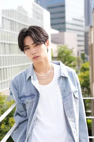 ミディアム メンズ 楽にキマる ⚔️夢生志(ゆうし)のヘアスタイル