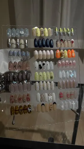 ネイル Nail MOANAのネイルデザイン