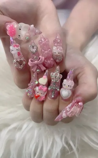 ネイル 菲菲ネイルサロン所属・FF フィフィネイルサロンのネイルデザイン