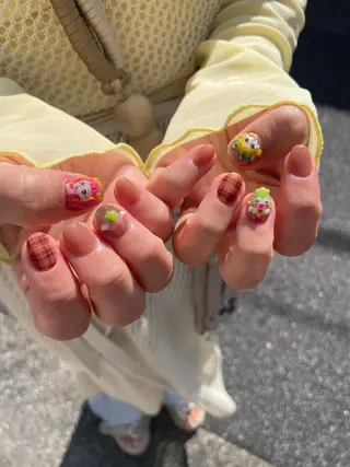 ネイル 岩山 直子のネイルデザイン