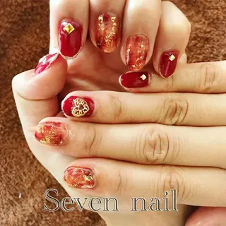 ネイル 名倉 なな子のネイルデザイン