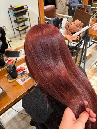 カラー ブリーチなしWカラー 縮毛矯正・清水天空のヘアスタイル