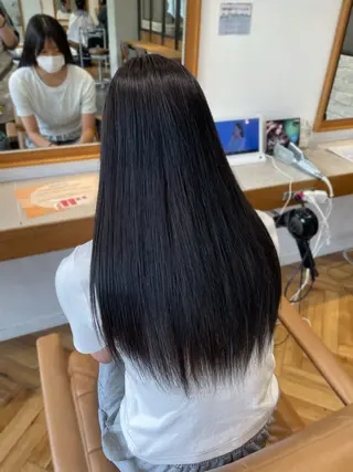 ロング カラー 𝒚𝒖-𝒓𝒊/ 透け感color🌙のヘアスタイル