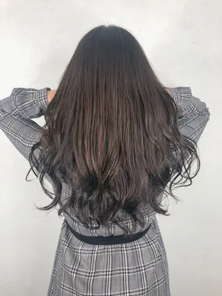 ロング カラー ヘアアレンジ AHNKISM AHNKISMのヘアスタイル