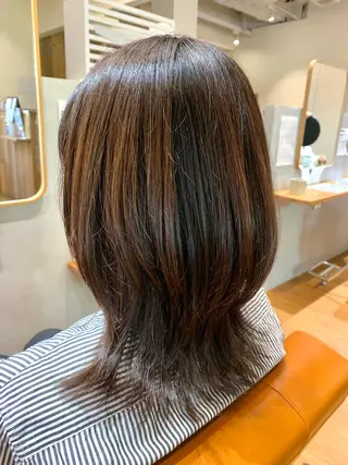 ロング 秋野 遥のヘアスタイル