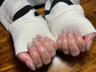 ネイル 自宅ヒーリングサロン 【あまねく照らす】のネイルデザイン