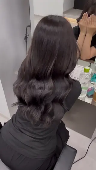 ロング 彩乃 Lapisのヘアスタイル