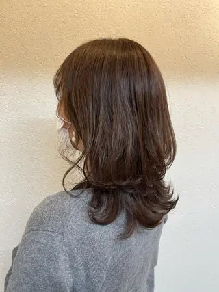 カラー PUUR所属・🍒鈴木 エミリ🍒のヘアスタイル