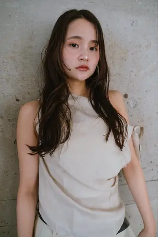ロング カラー anri🤍🎀 艶カラーのヘアスタイル