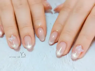 ネイル YUMI NAGAI  のネイルデザイン