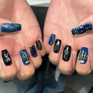 ネイル 🪐富島彩夏 /海外nail🪐のネイルデザイン