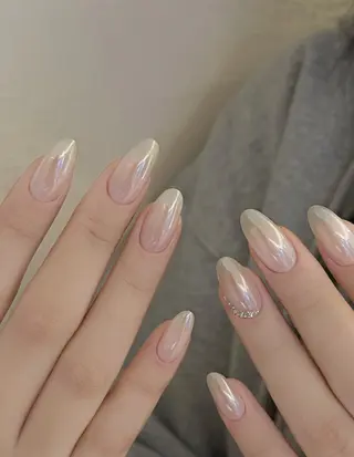 ネイル Dola Nail ユキンイのネイルデザイン
