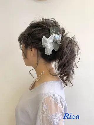 ヘアアレンジ HAIR MAKE Riza所属・谷口 弥生のヘアスタイル