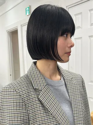 ショート カラー レイヤーボブ/ 艶カラー/サナ🌼のヘアスタイル