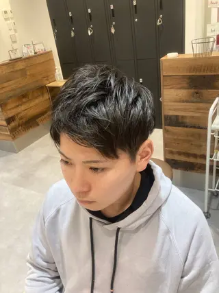 ショート 🌈割れない顔周り 中村隆寛のヘアスタイル