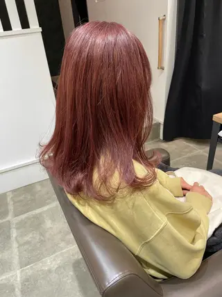 セミロング 細沼 葵のヘアスタイル