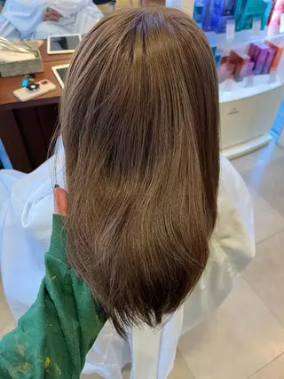 ミディアム カラー カットが上手い 💇‍♂🌸サク🌸のヘアスタイル