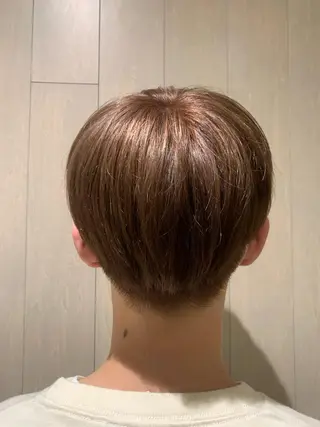 カラー 糟谷 慈英のヘアスタイル