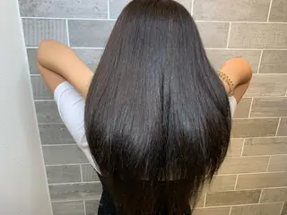 ロング 高月 瞭のヘアスタイル