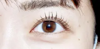 マツエク・マツパ 💜bora .のネイルデザイン