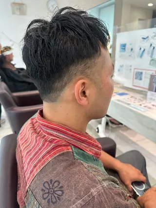 ショート メンズ 艶カラー/縮毛矯正/ ブリーチカラー/みなのヘアスタイル