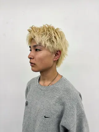 カラー メンズ スパイキーパーマ 柏NO1 藤本葉のヘアスタイル