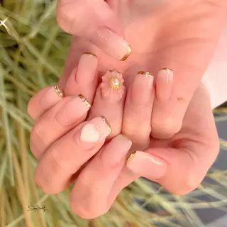 ネイル SWING Nail Salon所属・Yoshida Takakoのネイルデザイン