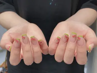 ネイル す すのネイルデザイン