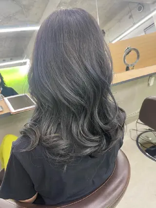セミロング 山本 明弘のヘアスタイル