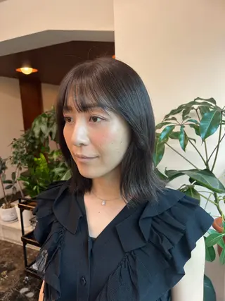 ミディアム カラー Garland 表参道所属・ミディアムレイヤー/ 艶カラー🎀　emiのヘアスタイル