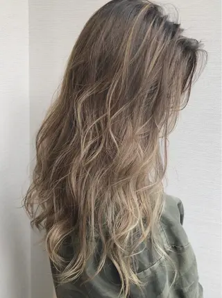 ロング カラー 福田 舜のヘアスタイル