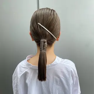 ミディアム ヘアアレンジ くすみカラー♡ Yuukaのヘアスタイル