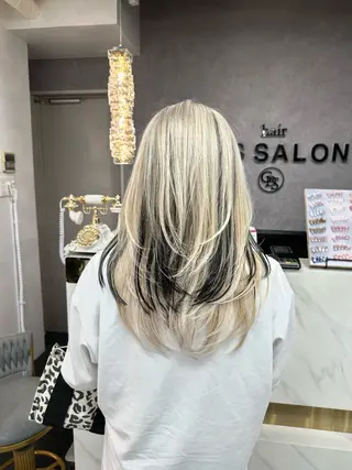 ロング デザインカラー🌈 NAOTOのヘアスタイル