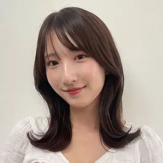 ミディアム TRICCA SHIBUYA所属・ショート･ボブ / ミク💞のヘアスタイル