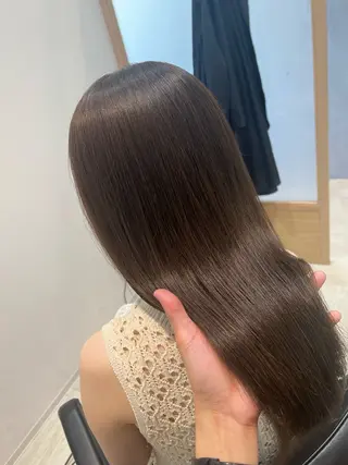 セミロング カラー モテ前髪 タゴメ シンヤのヘアスタイル