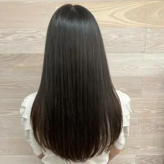 ロング 🌈割れない顔周り 中村隆寛のヘアスタイル