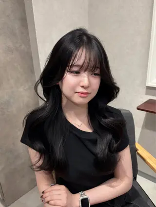 セミロング カラー VIEW YOKOHAMA所属・透明感カラー ／kana‎🤍のヘアスタイル