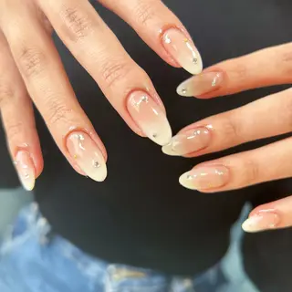 ネイル Laki nailのネイルデザイン