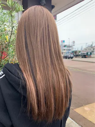 セミロング EARTH長岡 🌼渡辺まい🌼のヘアスタイル