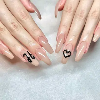 ネイル Salon Mori所属・☺︎ amiのネイルデザイン