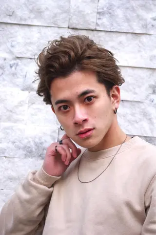 メンズ 岡 啓輔のヘアスタイル