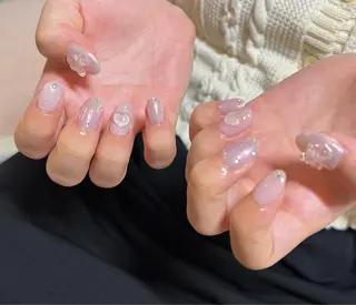 ネイル ちゅるんネイル🪄 耳ツボジュエリー🔗のネイルデザイン