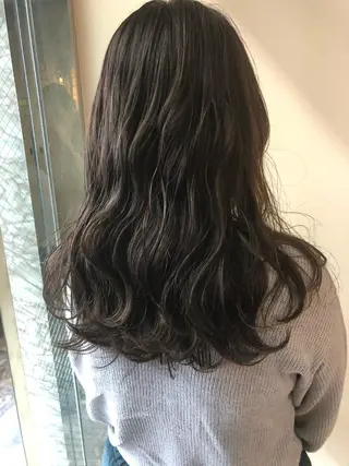 ミディアム カラー パーマ ヘアアレンジ TOMO GEEKS代表のヘアスタイル