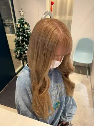ロング カラー 前田 美桜のヘアスタイル
